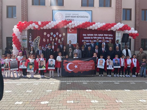23 Nisan Ulusal Egemenlik ve Çocuk Bayramı, Şehit Vedat BÜYÜKÖZTAŞ İlkokulu Bahçesinde Coşkuyla Kutlandı